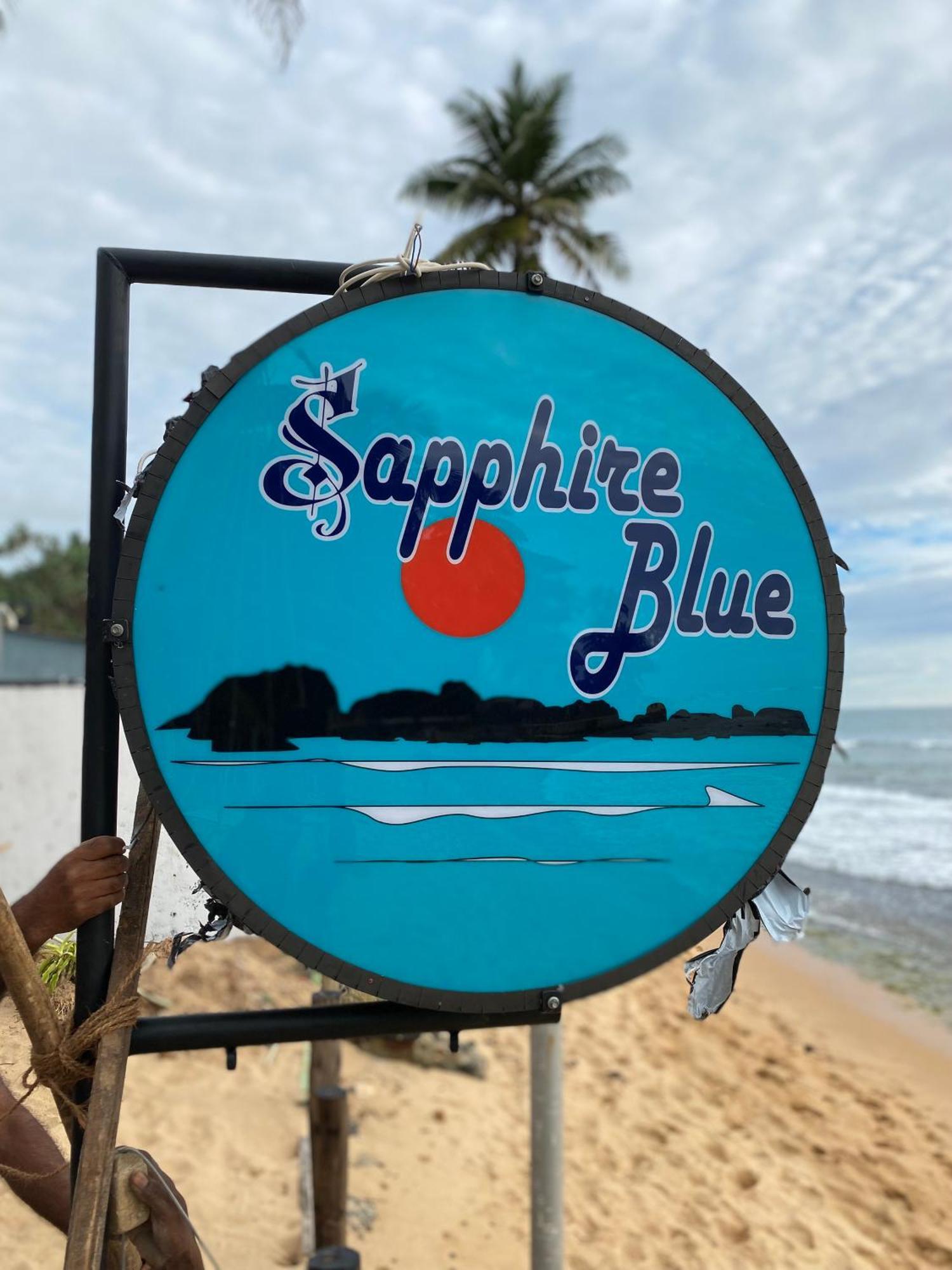 Sapphire Blue Hotel Hikkaduwa Bagian luar foto